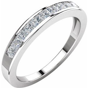 platinum 1/2 ctw diamond anniversary band size 6
