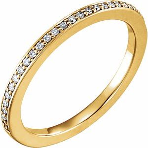 18k yellow 1/8 ctw diamond band