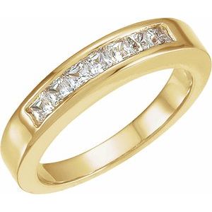 18k yellow 1/2 ctw diamond anniversary band