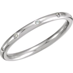 14k white 1/10 ctw diamond eternity band