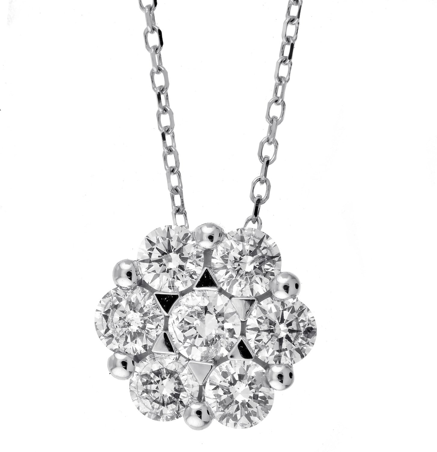 round diamond pendant in 14k white gold (3/4 ctw)