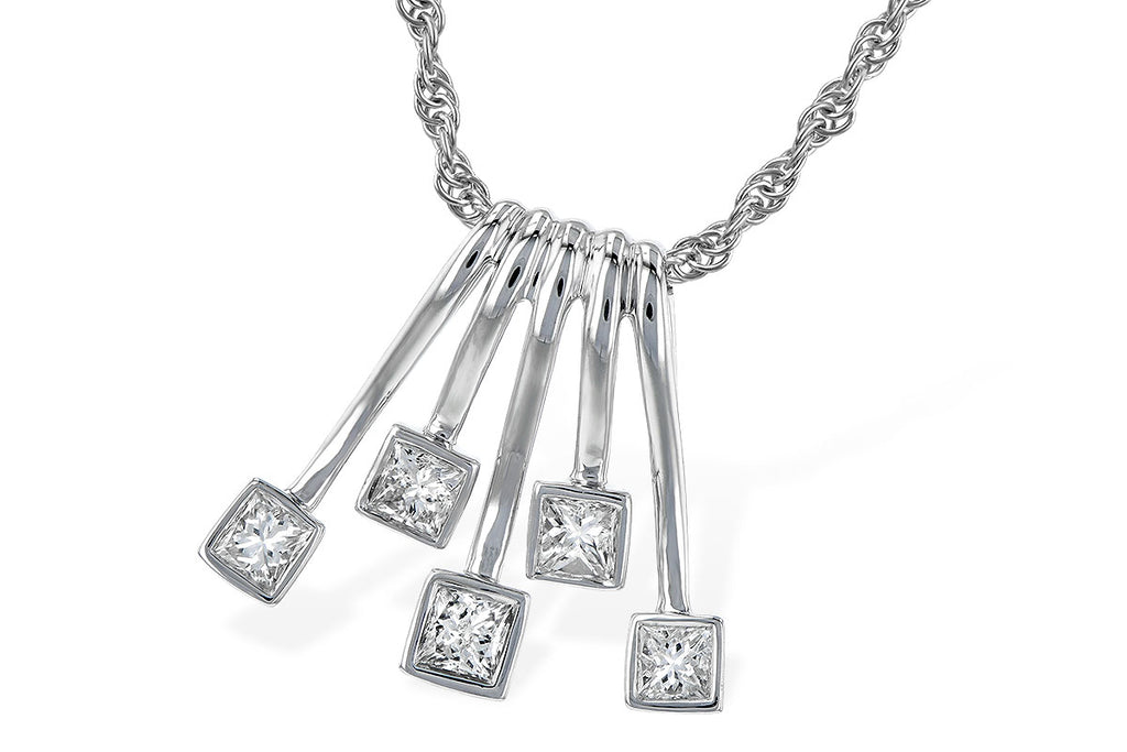 neck .35 tw princess cut dias